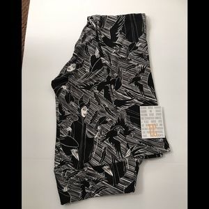 Lularoe TC Malificent leggings